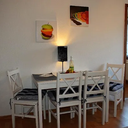 Wunderschoene In Fahretoft Mit Garten